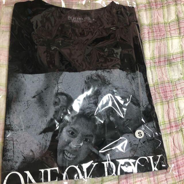 ONE OK ROCK ワンオク　グッズ　Tシャツ