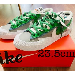 サカイ(sacai)のSACAI × NIKE BLAZER LOW (スニーカー)