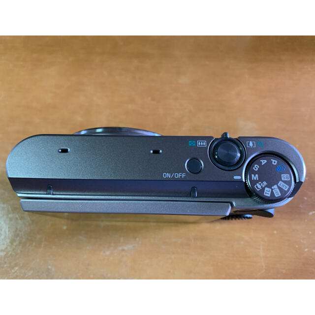 CASIO(カシオ)のCASIO  EXILIM EX-ZR1700  スマホ/家電/カメラのカメラ(コンパクトデジタルカメラ)の商品写真