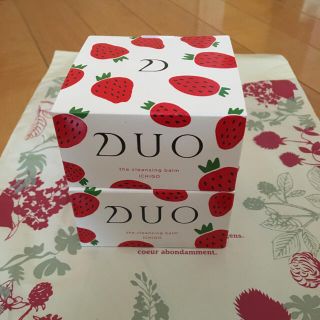 🍓DUO クレンジングバームいちご　90g ×2個(クレンジング/メイク落とし)