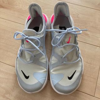 ナイキ(NIKE)のナイキ　スニーカー23.5(スニーカー)