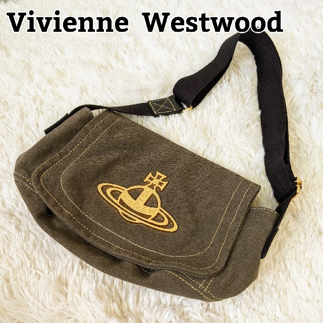 Vivienne Westwood(ヴィヴィアンウエストウッド)のヴィヴィアンウエストウッド ショルダーバッグ オーブ コットン カーキ レディースのバッグ(ショルダーバッグ)の商品写真
