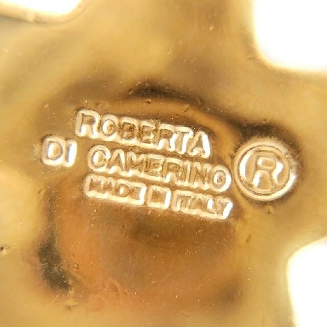 ROBERTA DI CAMERINO(ロベルタディカメリーノ)のロベルタディカメリーノヴィンテージ星ブレスレット レディースのアクセサリー(ブレスレット/バングル)の商品写真