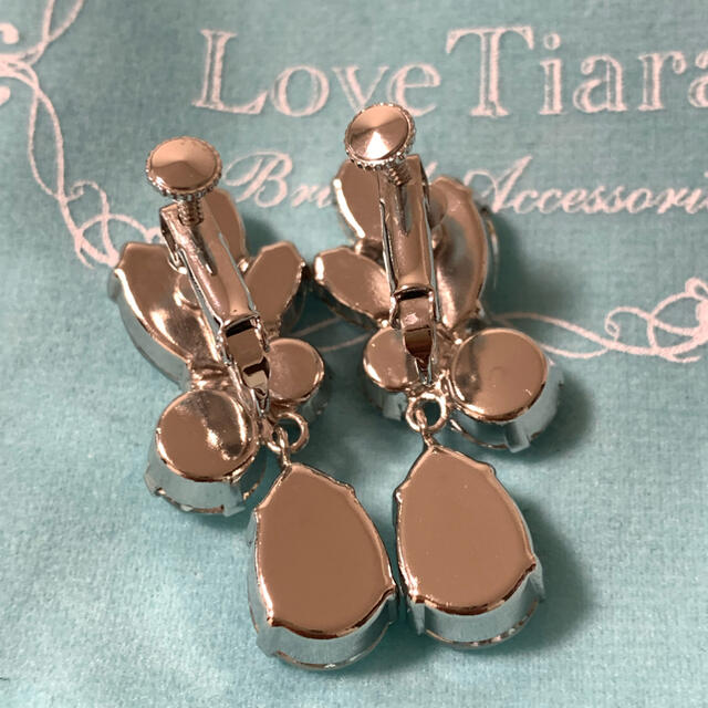 LoveTiara ラブティアラ イヤリング ウェディング レディースのアクセサリー(イヤリング)の商品写真