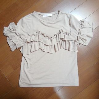 フィフス(fifth)のfifth Tシャツニット　1回しか着用なし。　美品　ほぼ新品(Tシャツ(半袖/袖なし))