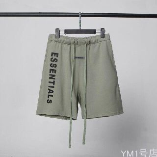 FEAR OF GOD - エッセンシャルズ スウェット ハーフパンツ Mサイズの通販｜ラクマ