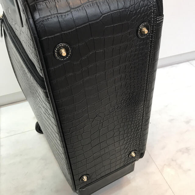 ☆未使用品☆SWANY スワニー キャリーバッグ クロコ型押し 黒の通販 by