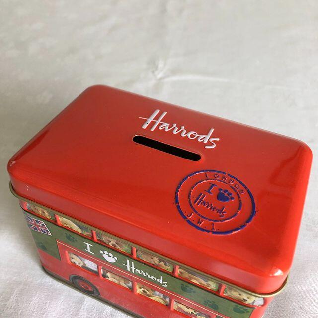 Harrods(ハロッズ)のハロッズ　チョコ缶　ロンドンバス　貯金箱 　Harrods　LondonBus エンタメ/ホビーのコレクション(ノベルティグッズ)の商品写真