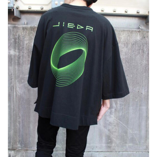 Jieda(ジエダ)のJieDa CIRCLE PRINT T-SHIRT WHITE メンズのトップス(Tシャツ/カットソー(半袖/袖なし))の商品写真