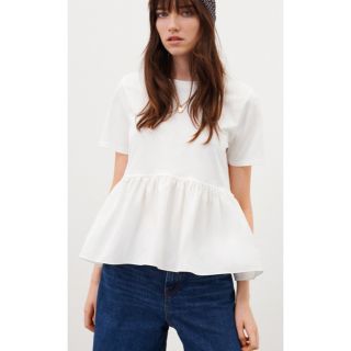 ザラ(ZARA)のZARA 半袖　Tシャツ　フリル　未使用　S(Tシャツ(半袖/袖なし))