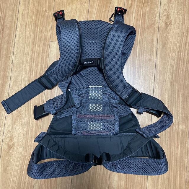 BABYBJORN(ベビービョルン)の【ユキリン様専用】BABY BJORN ONE KAI AIR 抱っこひも キッズ/ベビー/マタニティの外出/移動用品(抱っこひも/おんぶひも)の商品写真