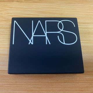 ナーズ(NARS)のNARS  ブラッシュミニ　チーク　ナーズ　BLUSH 新品未使用　コスメ(チーク)