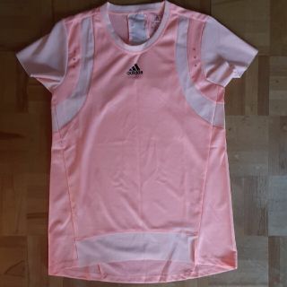 アディダス(adidas)のアディダスTシャツ　レディース(Tシャツ(半袖/袖なし))