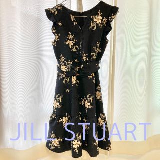 ジルバイジルスチュアート(JILL by JILLSTUART)の花柄ワンピース　JILL STUART(ひざ丈ワンピース)