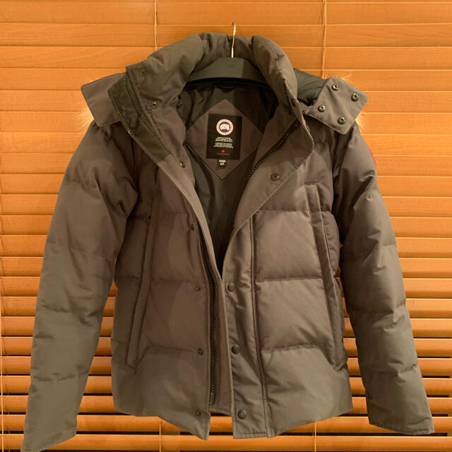 CANADA GOOSE(カナダグース)のカナダグース メンズのジャケット/アウター(ダウンジャケット)の商品写真