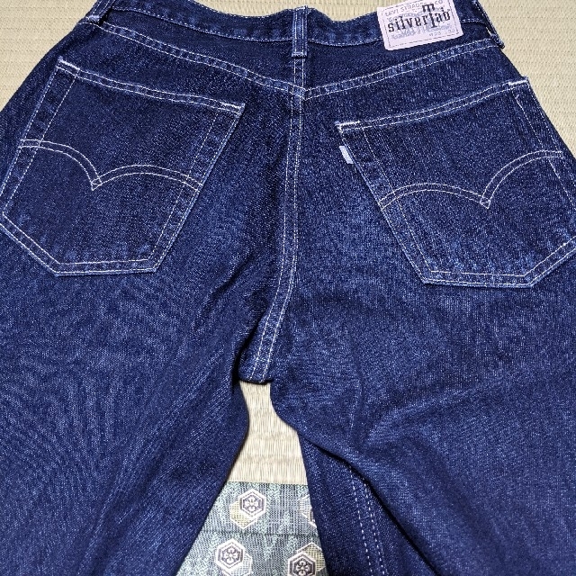 Levi's(リーバイス)のシルバータブ　バギー　W28L30　インディゴ リーバイス  メンズのパンツ(デニム/ジーンズ)の商品写真