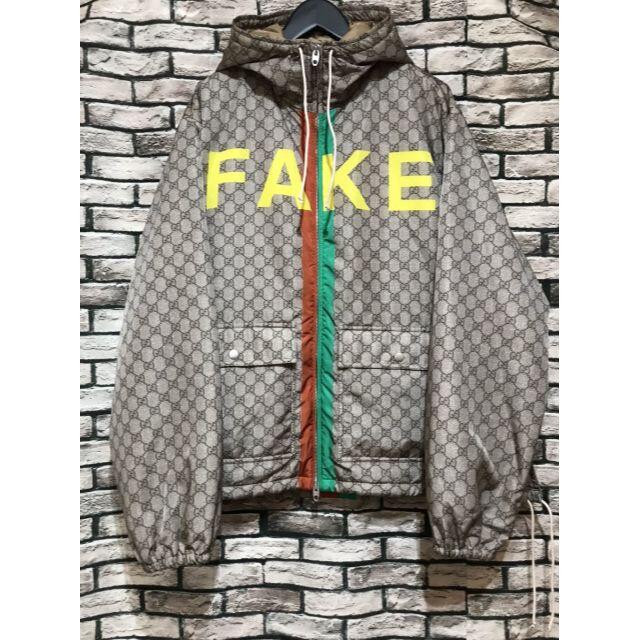 Gucci(グッチ)のGUCCI  グッチ★ FAKE/NOT GG柄ナイロン中綿フーデッドジャケット メンズのジャケット/アウター(ナイロンジャケット)の商品写真