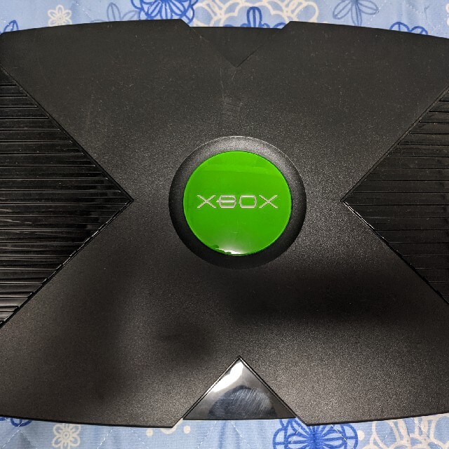 Xbox(エックスボックス)の初代XBOX EVOX導入 エンタメ/ホビーのゲームソフト/ゲーム機本体(家庭用ゲーム機本体)の商品写真
