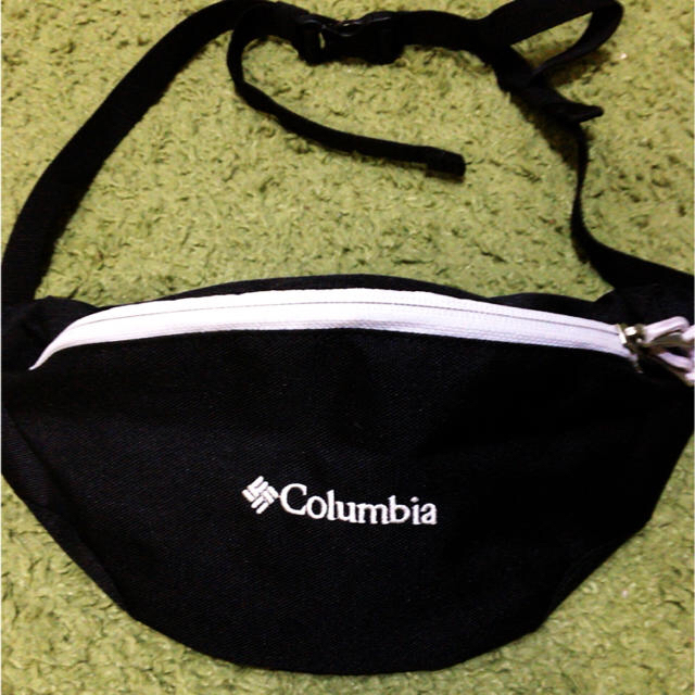 Columbia(コロンビア)のColumbia   ショルダー レディースのバッグ(ショルダーバッグ)の商品写真