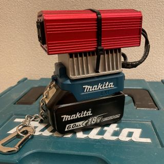 マキタ(Makita)のマキタ18VバッテリーAC100V 矩形波300W ポータブル電源　アウトドア(工具/メンテナンス)