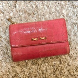 ミュウミュウ(miumiu)のmiumiu 財布(財布)