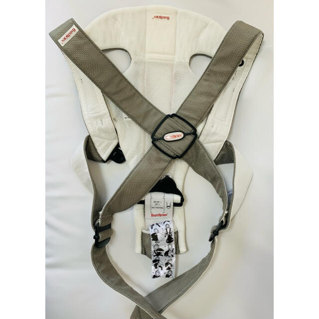 BABYBJORN(ベビービョルン)の【美品】ベビービョルン ベビーキャリア オリジナル メッシュタイプ グレー キッズ/ベビー/マタニティの外出/移動用品(抱っこひも/おんぶひも)の商品写真