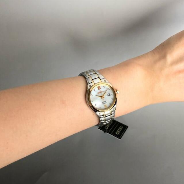 【新品】ダイヤモンド飾り セイコー SEIKO ソーラー 腕時計 レディース