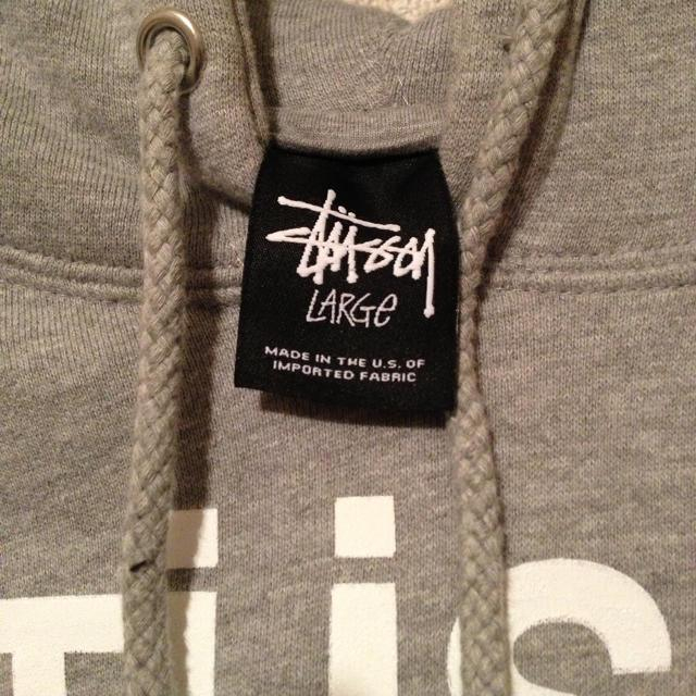 STUSSY(ステューシー)のstussyパーカー レディースのトップス(パーカー)の商品写真