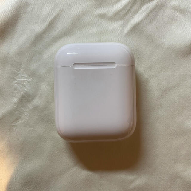 第二世代　AirPods 右耳だけないです。。