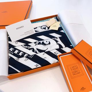 エルメス(Hermes)の【ゴールド様専用】HERMES エルメス　スカーフ　カレ90(バンダナ/スカーフ)