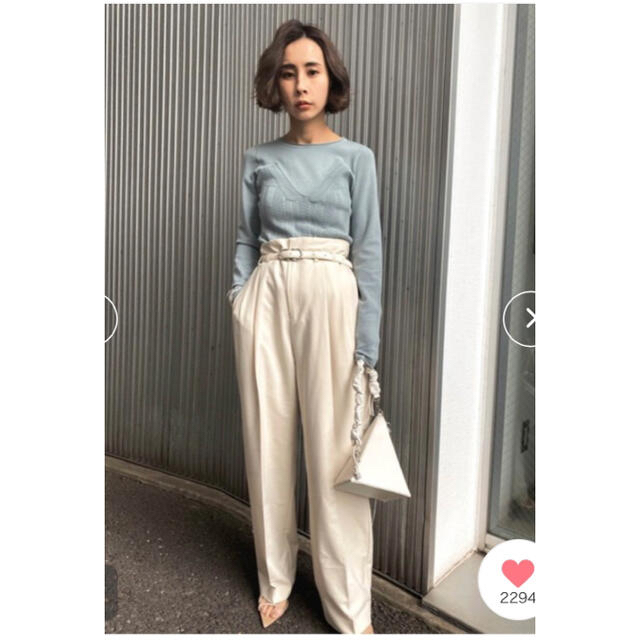 Ameri VINTAGE(アメリヴィンテージ)の専用　アメリヴィンテージ✴︎SHAPELY HIGH WAIST PANTS レディースのパンツ(クロップドパンツ)の商品写真