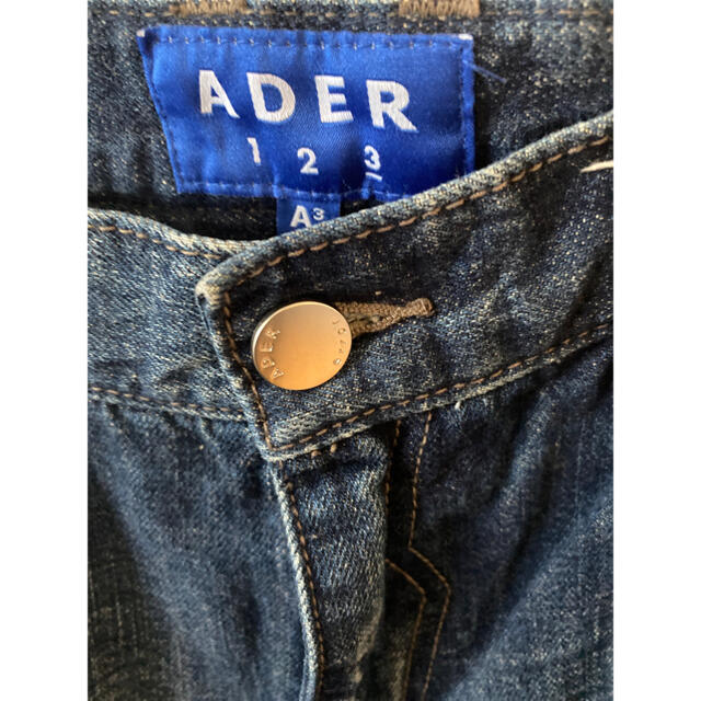 ADERERROR デニムパンツ メンズのパンツ(デニム/ジーンズ)の商品写真