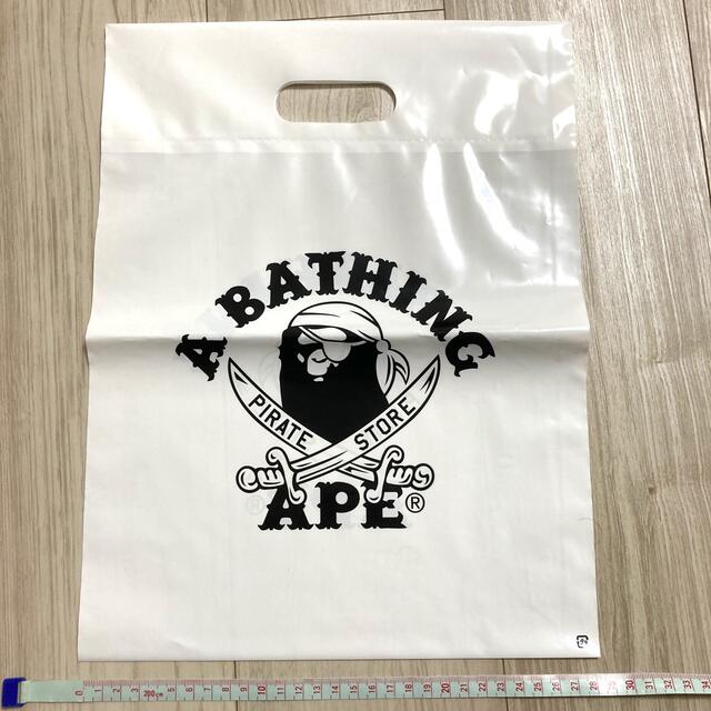 A BATHING APE(アベイシングエイプ)のA BATHING APE  ショップ袋　【未使用】　エイプ エンタメ/ホビーのコレクション(ノベルティグッズ)の商品写真