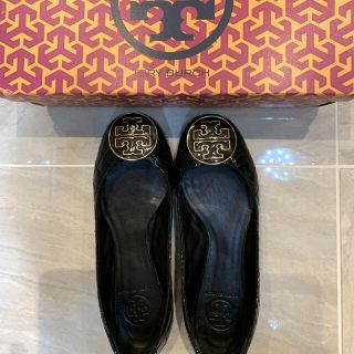 トリーバーチ(Tory Burch)のトリーバーチシューズ　キルティングフラットシューズ　黒(バレエシューズ)