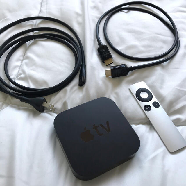 Apple(アップル)の📍ミヤイ様専用 Apple TV 第3世代 HDMIケーブル付 スマホ/家電/カメラのテレビ/映像機器(テレビ)の商品写真