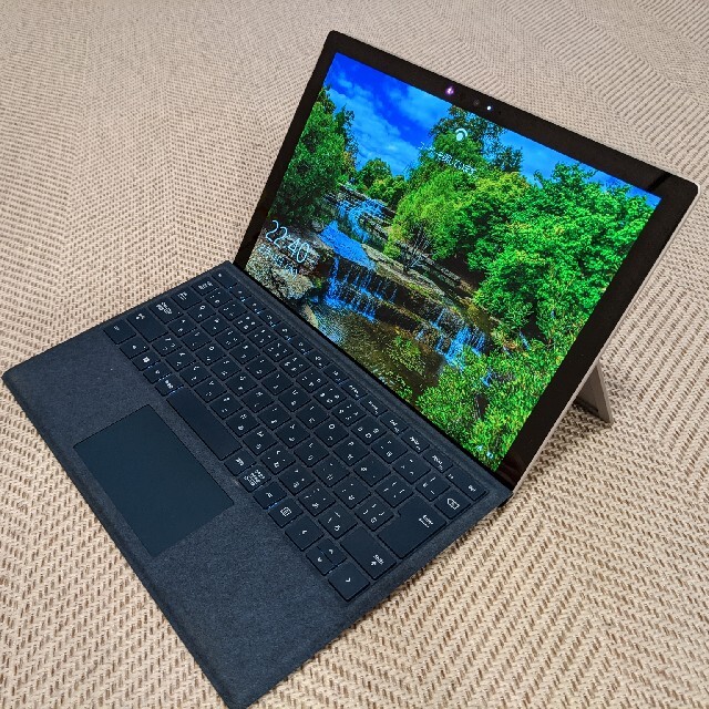 4GB美品　マイクロソフトSurface Pro キーボード付