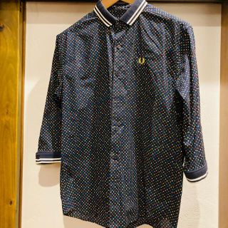 フレッドペリー(FRED PERRY)の【レア】フレッドペリー 七分丈シャツ　L ワンポイントロゴ ユニセックス　水玉(Tシャツ/カットソー(七分/長袖))