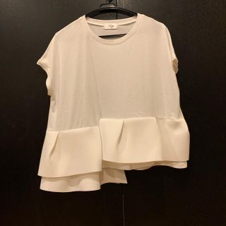 t-p様専用　Myu ミュー カットソー 白 美品 ペプラム(カットソー(半袖/袖なし))
