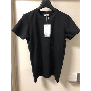 ユニクロ(UNIQLO)のユニクロ　Tシャツ　黒1枚　白1枚　S(Tシャツ(半袖/袖なし))
