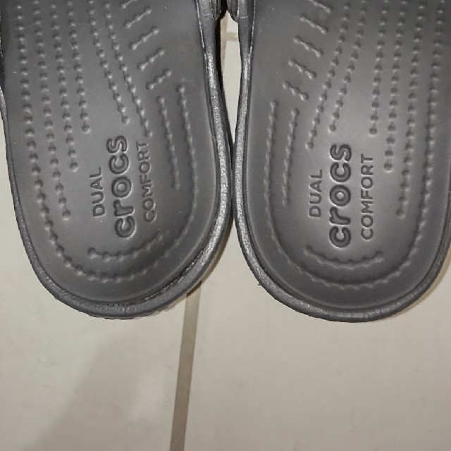crocs(クロックス)のクロックス　レディース　サンダル レディースの靴/シューズ(サンダル)の商品写真