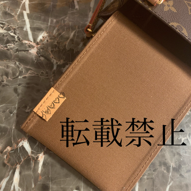 LOUIS VUITTON(ルイヴィトン)の【専用】プティットサックプラ　ルイヴィトン　プティット・サックプラ レディースのバッグ(ショルダーバッグ)の商品写真