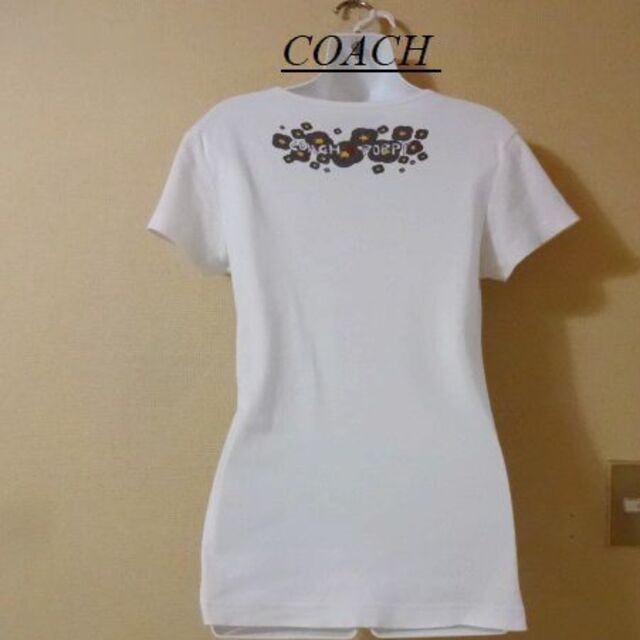 COACH(コーチ)のCOACHコーチ♡POPPYポピーちゃん絵柄Tシャツ レディースのトップス(Tシャツ(半袖/袖なし))の商品写真