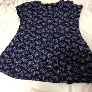 ユニクロ(UNIQLO)のユニクロ　アナスイ　チュニック　tシャツ　黒　紫　花柄　Mサイズ(チュニック)