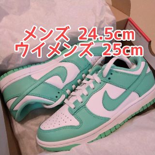 ナイキ(NIKE)の25cm ナイキ ウィメンズ ダンク ロー "グリーングロー"(スニーカー)