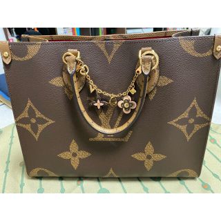 4ページ目 - ヴィトン(LOUIS VUITTON) チャーム トートバッグ 4ページ目 - ヴィトン(LOUIS VUITTON) チャーム トートバッグ