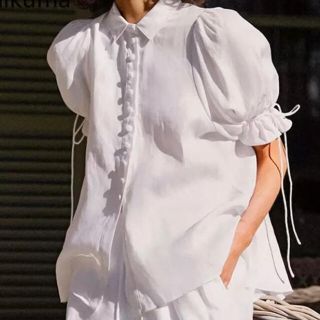 ザラ(ZARA)のパフスリーブブラウス　クーポンに合わせて限界お値下げ中(シャツ/ブラウス(半袖/袖なし))