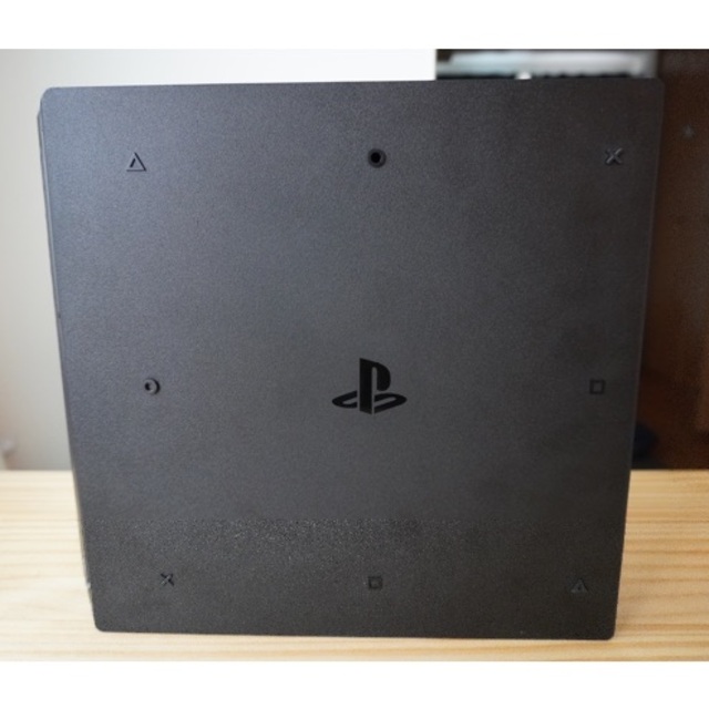 PS4 Pro CUH-7200B 1TB(Playstation)