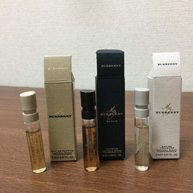 BURBERRY(バーバリー)の未使用☆ バーバリー　香水　2ml コスメ/美容の香水(ユニセックス)の商品写真