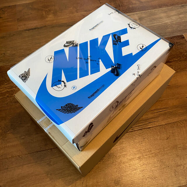 NIKE(ナイキ)のTravis Scott Fragment Air Jordan 1 Low メンズの靴/シューズ(スニーカー)の商品写真