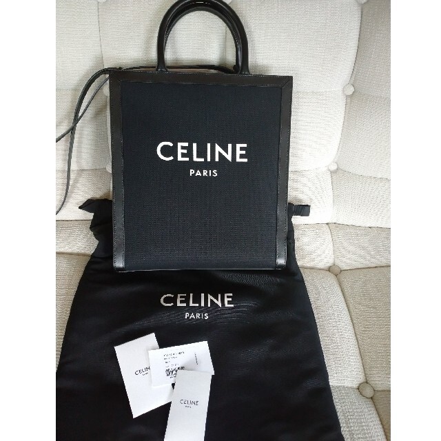 ☆未使用☆CELINE   スモール バーティカル カバ    ブラック